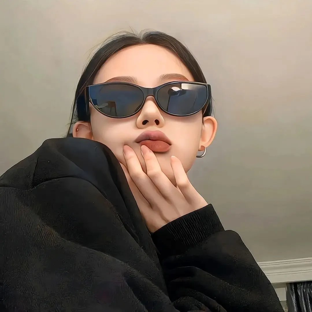 改变攻略对象后，冷面少主他开窍了